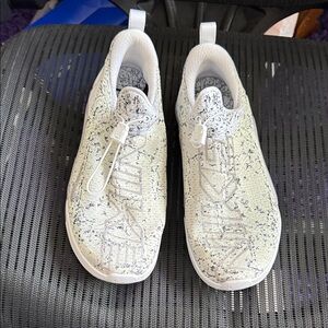 Brand/never worn Nike Cream white and Gray Nextcon shoes